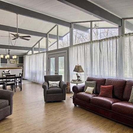 Up North Retreat Villa Charlevoix Exterior photo
