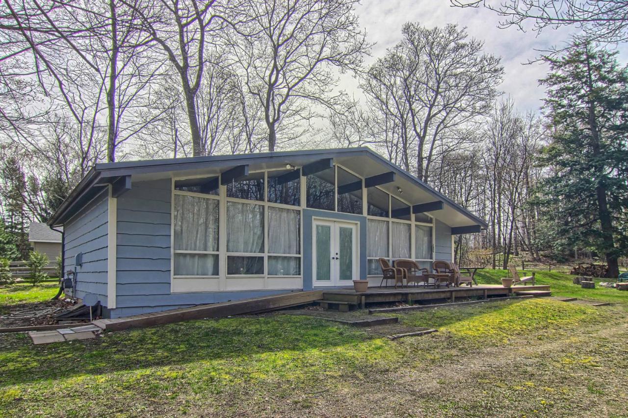 Up North Retreat Villa Charlevoix Exterior photo